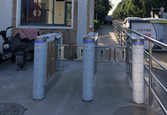 小區智能防撞擺閘價格多少