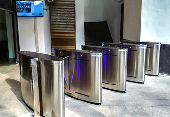 大廈翼閘通道機多少錢一套？