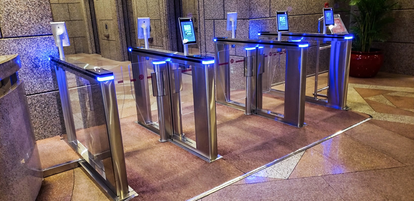 人臉識別系統閘機