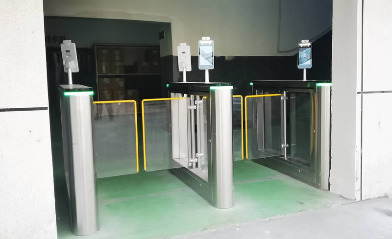 人臉識別通道閘機的作用是什么？